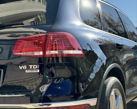 Черный Фольксваген Туарег, объемом двигателя 3 л и пробегом 216 тыс. км за 27400 $, фото 8 на Automoto.ua