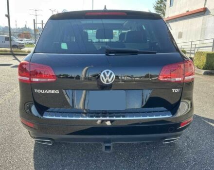 Чорний Фольксваген Туарег, об'ємом двигуна 3 л та пробігом 86 тис. км за 22000 $, фото 6 на Automoto.ua