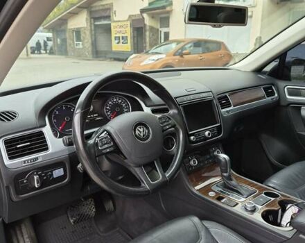 Черный Фольксваген Туарег, объемом двигателя 3 л и пробегом 330 тыс. км за 19999 $, фото 16 на Automoto.ua