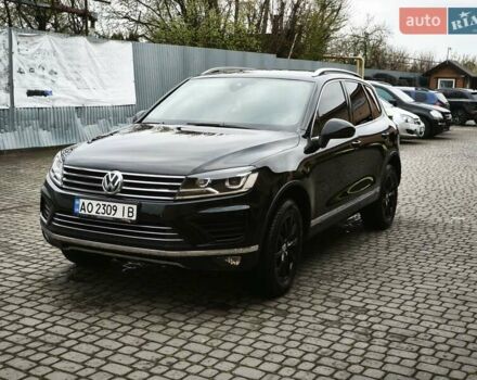 Чорний Фольксваген Туарег, об'ємом двигуна 2.97 л та пробігом 300 тис. км за 24700 $, фото 1 на Automoto.ua