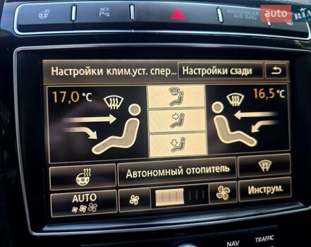 Чорний Фольксваген Туарег, об'ємом двигуна 3 л та пробігом 270 тис. км за 21990 $, фото 110 на Automoto.ua