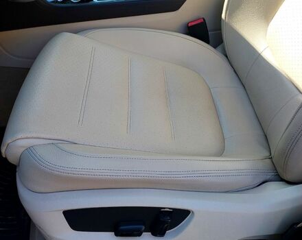 Чорний Фольксваген Туарег, об'ємом двигуна 3 л та пробігом 172 тис. км за 30999 $, фото 12 на Automoto.ua