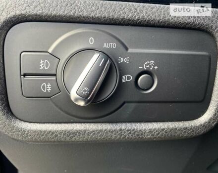 Черный Фольксваген Туарег, объемом двигателя 3 л и пробегом 223 тыс. км за 25500 $, фото 48 на Automoto.ua