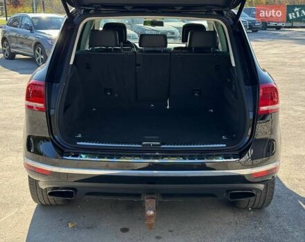 Черный Фольксваген Туарег, объемом двигателя 2.97 л и пробегом 199 тыс. км за 22000 $, фото 11 на Automoto.ua