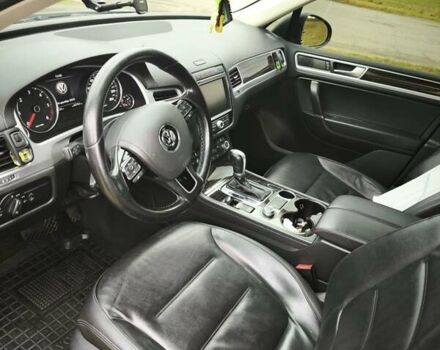 Чорний Фольксваген Туарег, об'ємом двигуна 2.97 л та пробігом 300 тис. км за 24700 $, фото 13 на Automoto.ua