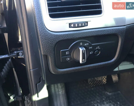 Черный Фольксваген Туарег, объемом двигателя 3 л и пробегом 208 тыс. км за 30500 $, фото 46 на Automoto.ua