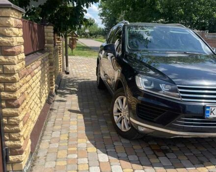 Чорний Фольксваген Туарег, об'ємом двигуна 3 л та пробігом 370 тис. км за 19500 $, фото 1 на Automoto.ua