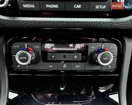 Черный Фольксваген Туарег, объемом двигателя 3 л и пробегом 245 тыс. км за 19500 $, фото 36 на Automoto.ua