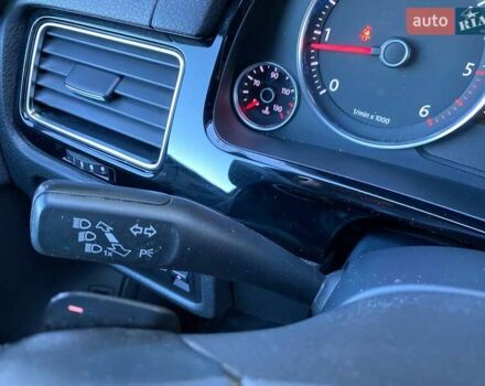 Черный Фольксваген Туарег, объемом двигателя 3 л и пробегом 236 тыс. км за 22900 $, фото 20 на Automoto.ua