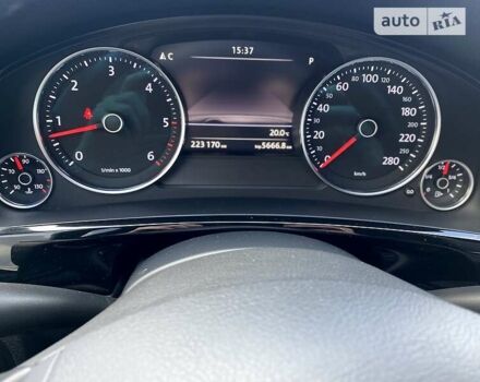 Черный Фольксваген Туарег, объемом двигателя 3 л и пробегом 223 тыс. км за 25500 $, фото 56 на Automoto.ua