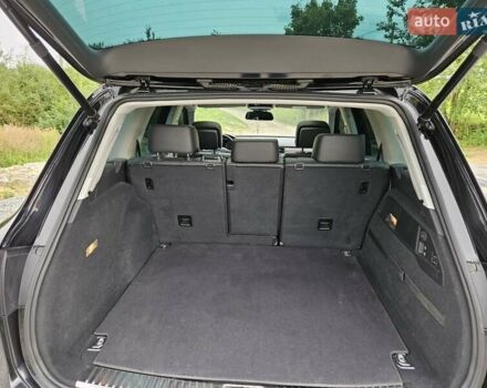 Черный Фольксваген Туарег, объемом двигателя 3 л и пробегом 236 тыс. км за 21600 $, фото 17 на Automoto.ua