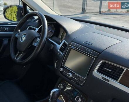 Черный Фольксваген Туарег, объемом двигателя 2.97 л и пробегом 199 тыс. км за 22000 $, фото 35 на Automoto.ua