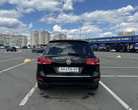 Черный Фольксваген Туарег, объемом двигателя 3 л и пробегом 195 тыс. км за 20950 $, фото 3 на Automoto.ua