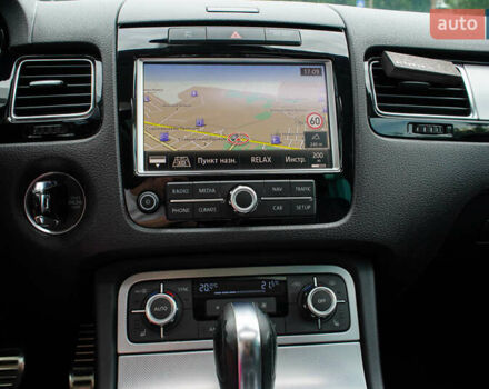 Черный Фольксваген Туарег, объемом двигателя 3 л и пробегом 236 тыс. км за 24999 $, фото 29 на Automoto.ua