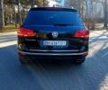 Чорний Фольксваген Туарег, об'ємом двигуна 3 л та пробігом 172 тис. км за 30999 $, фото 2 на Automoto.ua