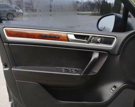 Черный Фольксваген Туарег, объемом двигателя 3 л и пробегом 252 тыс. км за 18600 $, фото 11 на Automoto.ua