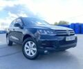 Черный Фольксваген Туарег, объемом двигателя 3 л и пробегом 223 тыс. км за 25500 $, фото 2 на Automoto.ua