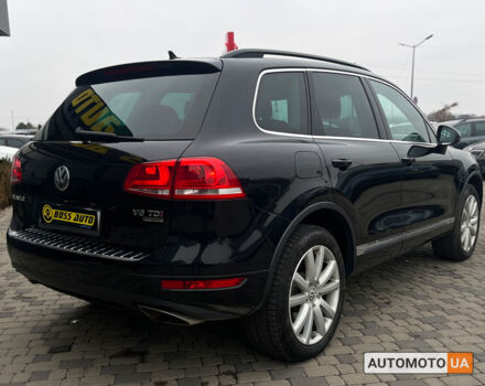 Чорний Фольксваген Туарег, об'ємом двигуна 3 л та пробігом 272 тис. км за 22990 $, фото 6 на Automoto.ua