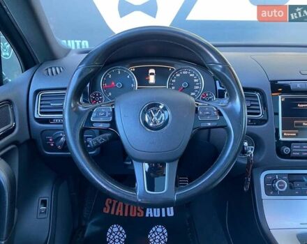 Черный Фольксваген Туарег, объемом двигателя 3 л и пробегом 236 тыс. км за 22900 $, фото 17 на Automoto.ua