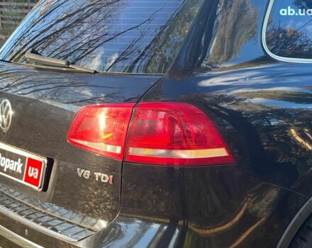 Черный Фольксваген Туарег, объемом двигателя 3 л и пробегом 374 тыс. км за 19990 $, фото 10 на Automoto.ua