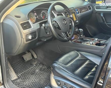 Черный Фольксваген Туарег, объемом двигателя 3 л и пробегом 374 тыс. км за 19990 $, фото 28 на Automoto.ua