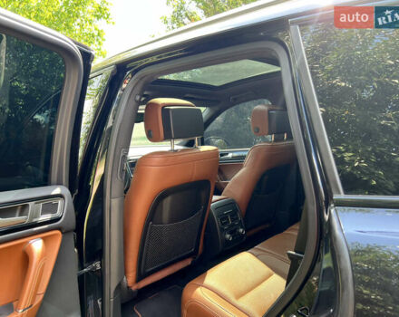 Черный Фольксваген Туарег, объемом двигателя 2.97 л и пробегом 183 тыс. км за 26500 $, фото 9 на Automoto.ua