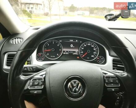 Чорний Фольксваген Туарег, об'ємом двигуна 2.97 л та пробігом 300 тис. км за 24700 $, фото 10 на Automoto.ua