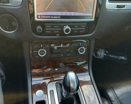 Чорний Фольксваген Туарег, об'ємом двигуна 2.97 л та пробігом 178 тис. км за 22000 $, фото 32 на Automoto.ua