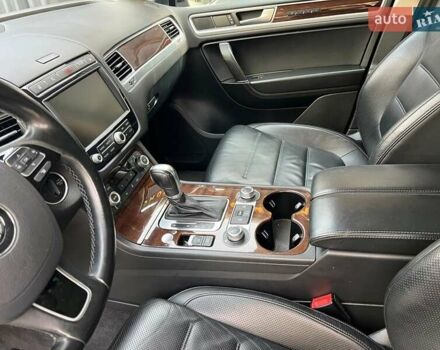 Чорний Фольксваген Туарег, об'ємом двигуна 2.97 л та пробігом 270 тис. км за 24500 $, фото 13 на Automoto.ua