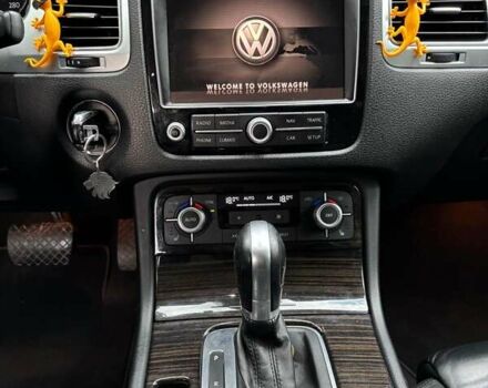 Чорний Фольксваген Туарег, об'ємом двигуна 2.97 л та пробігом 220 тис. км за 24500 $, фото 40 на Automoto.ua