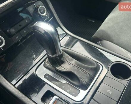 Черный Фольксваген Туарег, объемом двигателя 2.97 л и пробегом 292 тыс. км за 22900 $, фото 12 на Automoto.ua