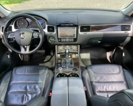 Черный Фольксваген Туарег, объемом двигателя 3 л и пробегом 90 тыс. км за 4200 $, фото 6 на Automoto.ua