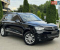 Черный Фольксваген Туарег, объемом двигателя 2.97 л и пробегом 150 тыс. км за 28500 $, фото 2 на Automoto.ua
