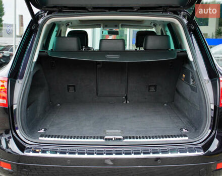 Черный Фольксваген Туарег, объемом двигателя 3 л и пробегом 236 тыс. км за 24999 $, фото 48 на Automoto.ua