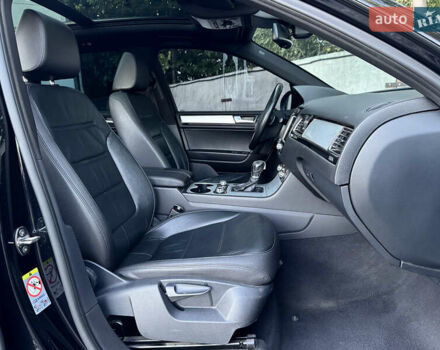 Черный Фольксваген Туарег, объемом двигателя 2.97 л и пробегом 268 тыс. км за 20990 $, фото 15 на Automoto.ua