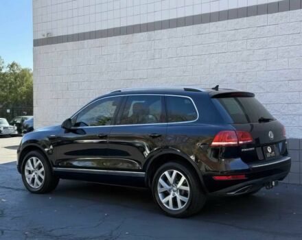 Чорний Фольксваген Туарег, об'ємом двигуна 3 л та пробігом 84 тис. км за 3300 $, фото 3 на Automoto.ua