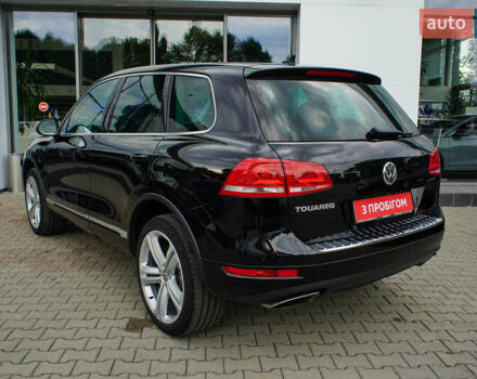 Черный Фольксваген Туарег, объемом двигателя 3 л и пробегом 236 тыс. км за 24999 $, фото 6 на Automoto.ua