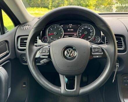 Черный Фольксваген Туарег, объемом двигателя 3 л и пробегом 200 тыс. км за 25790 $, фото 31 на Automoto.ua