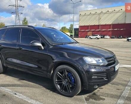 Черный Фольксваген Туарег, объемом двигателя 4.13 л и пробегом 335 тыс. км за 21500 $, фото 3 на Automoto.ua