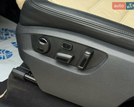 Чорний Фольксваген Туарег, об'ємом двигуна 3 л та пробігом 289 тис. км за 24900 $, фото 12 на Automoto.ua