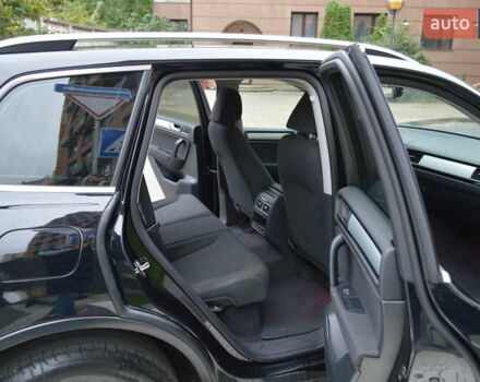 Чорний Фольксваген Туарег, об'ємом двигуна 2.97 л та пробігом 256 тис. км за 18900 $, фото 29 на Automoto.ua