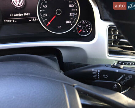 Черный Фольксваген Туарег, объемом двигателя 3 л и пробегом 208 тыс. км за 30500 $, фото 44 на Automoto.ua
