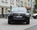 Черный Фольксваген Туарег, объемом двигателя 3 л и пробегом 256 тыс. км за 18900 $, фото 1 на Automoto.ua