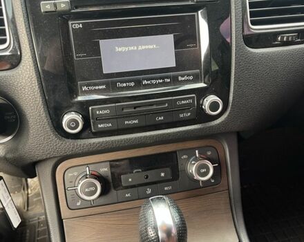 Черный Фольксваген Туарег, объемом двигателя 3 л и пробегом 258 тыс. км за 19000 $, фото 19 на Automoto.ua