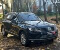 Черный Фольксваген Туарег, объемом двигателя 3 л и пробегом 374 тыс. км за 19990 $, фото 2 на Automoto.ua