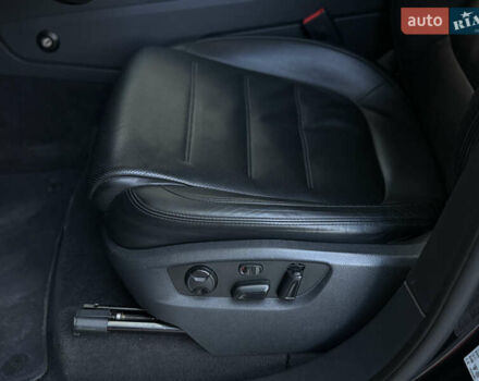 Чорний Фольксваген Туарег, об'ємом двигуна 2.97 л та пробігом 225 тис. км за 27500 $, фото 48 на Automoto.ua