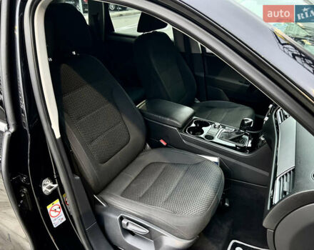 Черный Фольксваген Туарег, объемом двигателя 3 л и пробегом 245 тыс. км за 19500 $, фото 40 на Automoto.ua