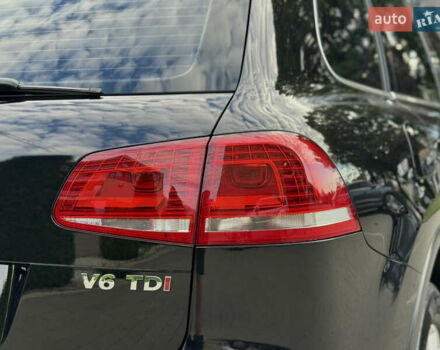 Черный Фольксваген Туарег, объемом двигателя 2.97 л и пробегом 150 тыс. км за 28500 $, фото 20 на Automoto.ua