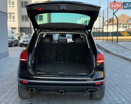 Черный Фольксваген Туарег, объемом двигателя 3 л и пробегом 130 тыс. км за 25500 $, фото 14 на Automoto.ua