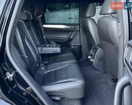 Черный Фольксваген Туарег, объемом двигателя 2.97 л и пробегом 268 тыс. км за 20990 $, фото 14 на Automoto.ua